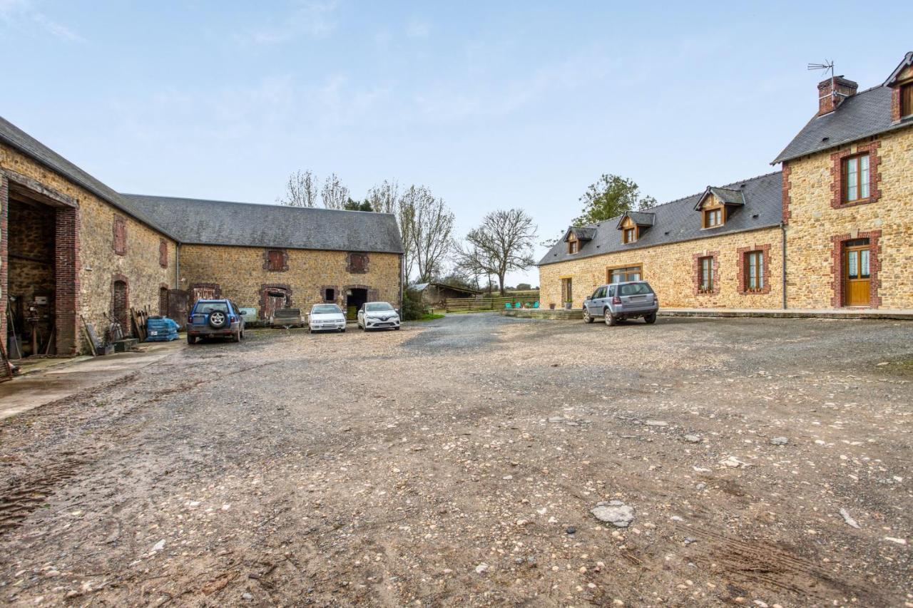 Maison Charmante A Saint-Marcouf Avec Jardin. Villa Екстериор снимка